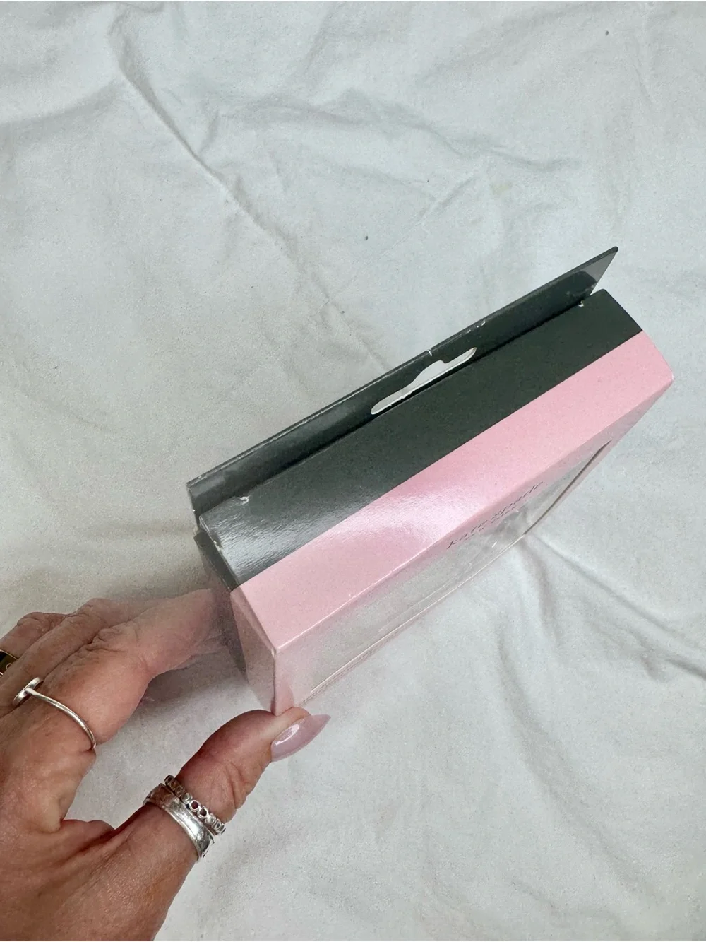 Kate Spade Air Pods Case Brand new in Box!